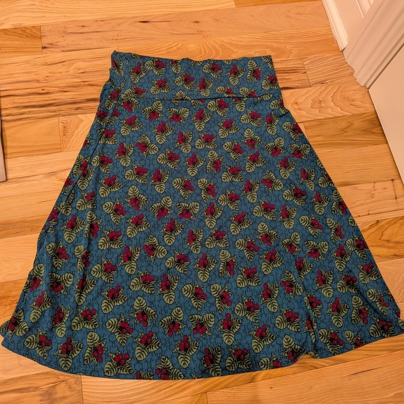 LuLaRoe Dresses & Skirts - LuLaRoe A-Line Skirt with Red and Green Floral on Blue